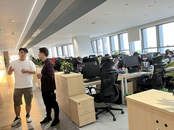 Beijing Blue Whale Jiapin Technology Co., Ltd производственная линия завода