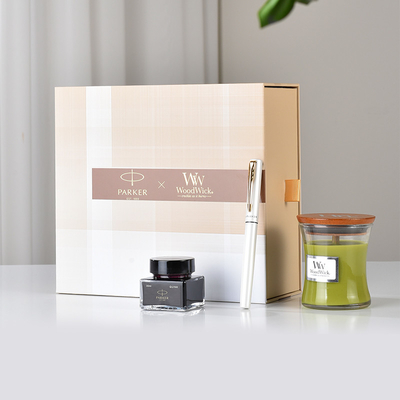 Эксклюзивный подарок на День отца Wycombe Abbey XL White Gold Pen WoodWick Aromatherapy Set